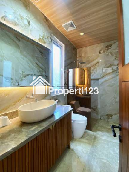 MODERN 4 BEDROOOM VILLA FOR RENT IN BERAWA – SC201 - 17