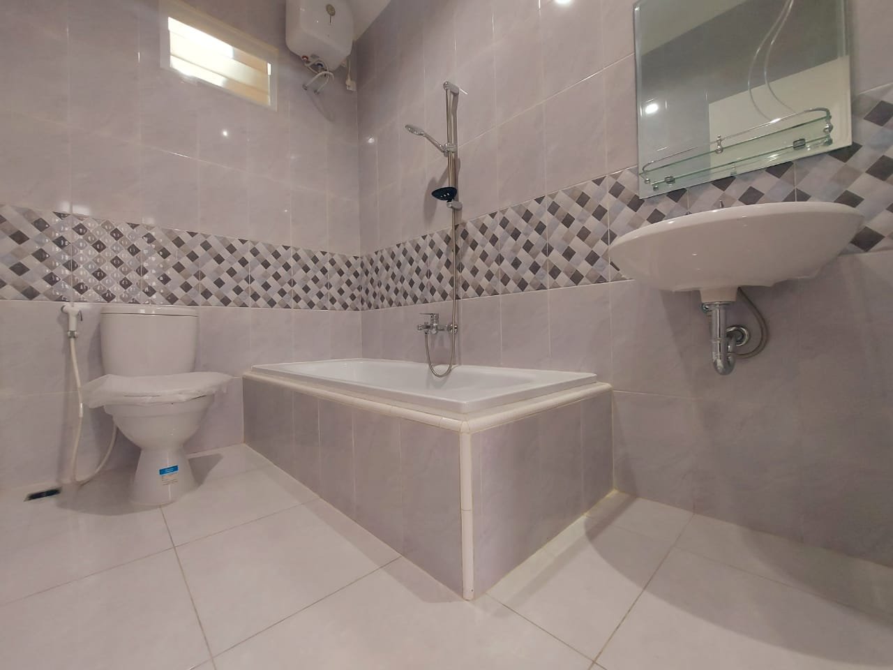 Dijual Murah Rumah Baru Di Kalibata - Pancoran Jakarta Selatan - 2