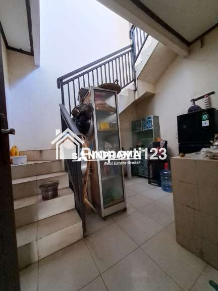 Disewakan rumah murah siap huni dlm perumahan dibeji depok - 5