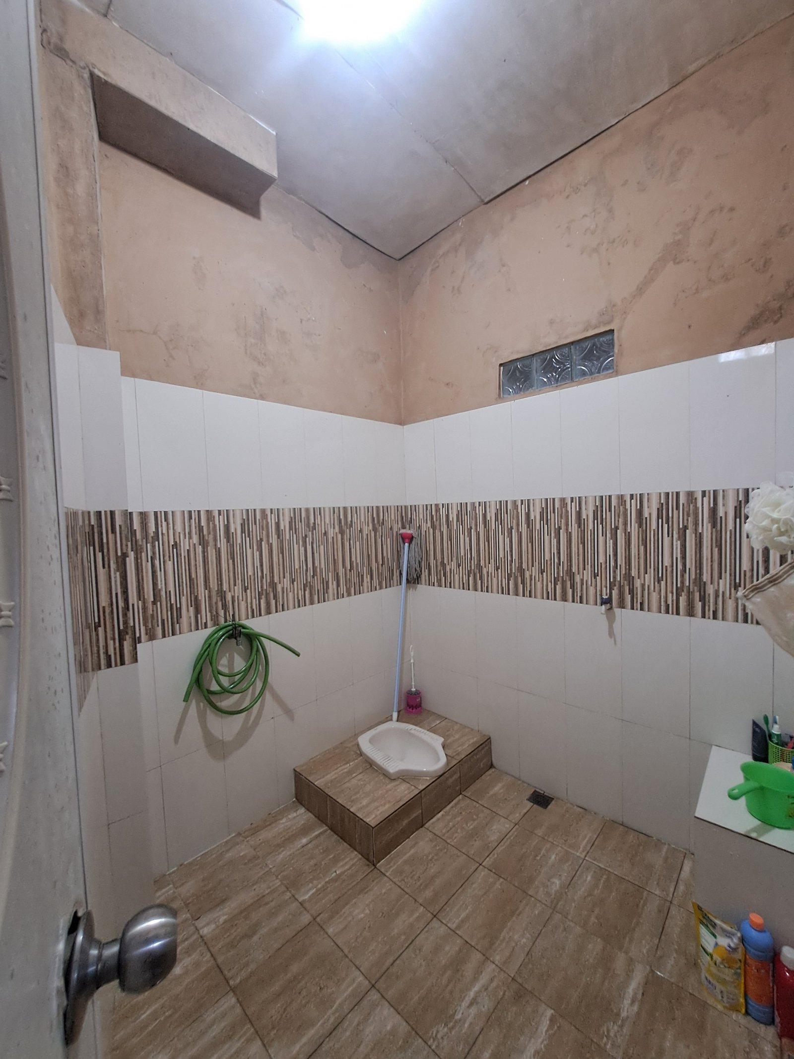 DI JUAL CEPAT RUMAH 2 LANTAI BEKASI TIMUR - 6