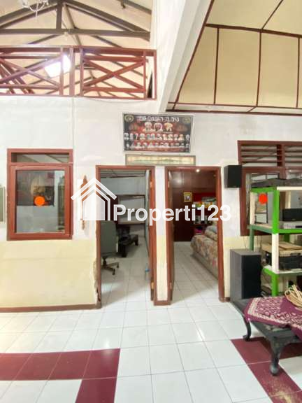 Villa Strategis 500 Meter dari Jalan Raya Puncak Kopo Cisarua Bogor - 9