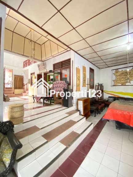 Villa Strategis 500 Meter dari Jalan Raya Puncak Kopo Cisarua Bogor - 3