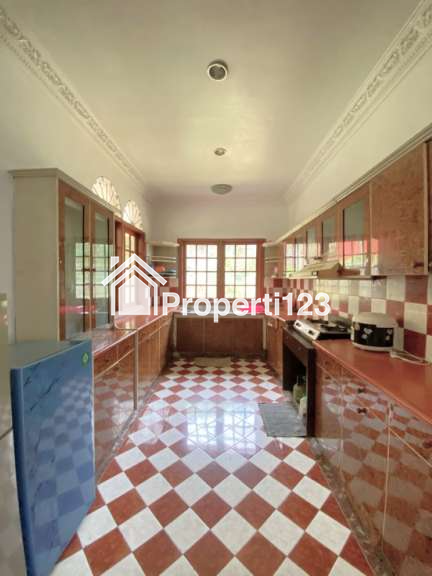 Villa Jalan Pakancilan Kopo Cisarua Puncak Bogor - 10