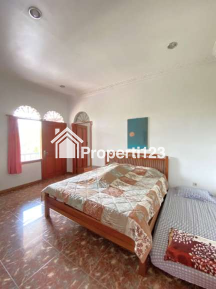 Villa Jalan Pakancilan Kopo Cisarua Puncak Bogor - 8