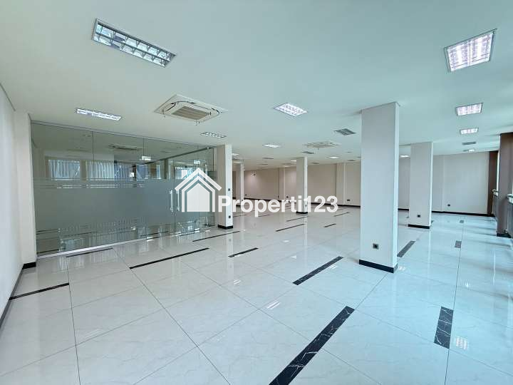 Gedung Siap Pakai Lokasi Premium Melawai Blok M Jakarta Selatan - 3