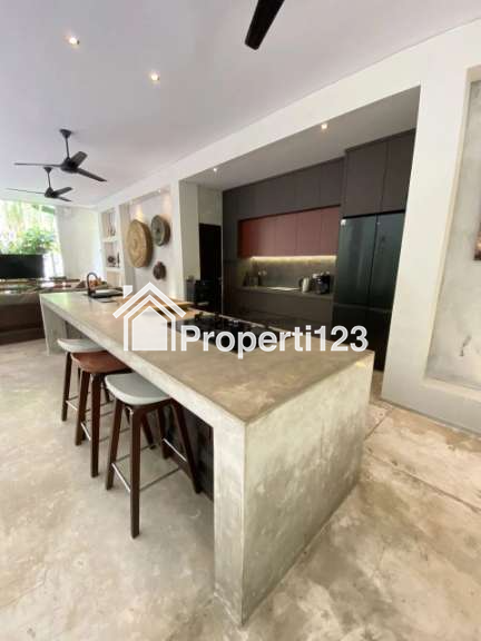 LUXURIOUS 5 BEDROOM VILLA FOR RENT AND SALE IN UMALAS – AM001 - 5