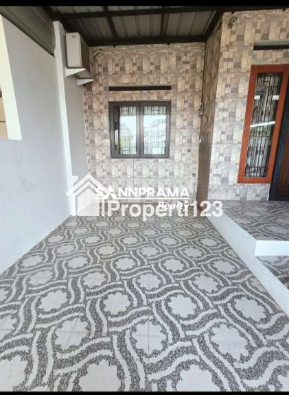 Rumah second murah tanah luas siap huni diTapos depok - 3