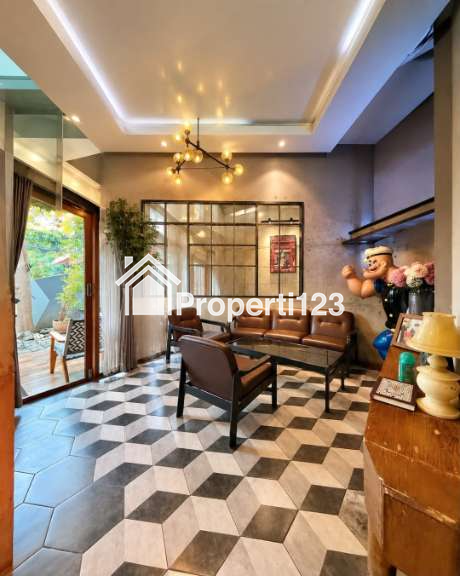 Rumah Modern Industrial Furnished Cempaka Baru Kemayoran Jakarta Pusat - 9