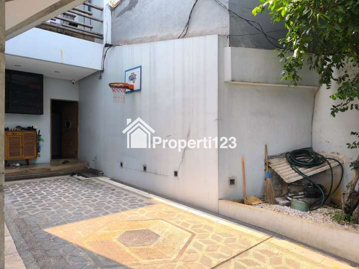 Rumah Modern Industrial Furnished Cempaka Baru Kemayoran Jakarta Pusat - 5