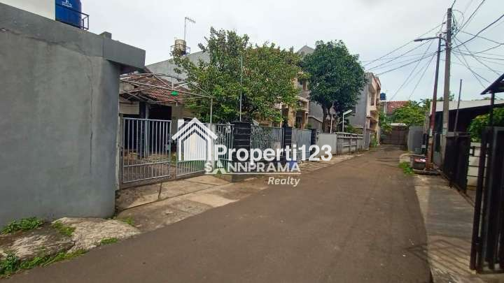 Rumah second murah siap huni diciputat timur Tangsel - 1
