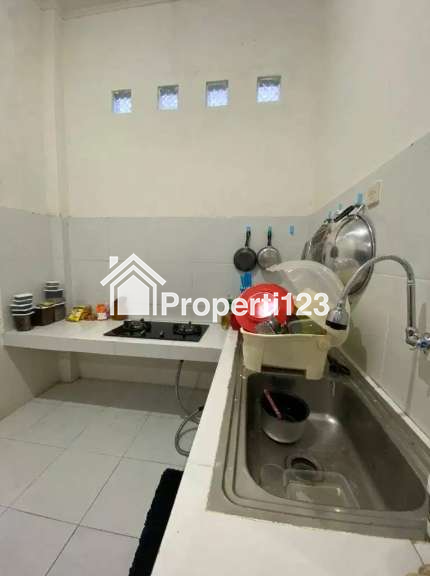 Jual Rumah Lokasi Sudut - 6