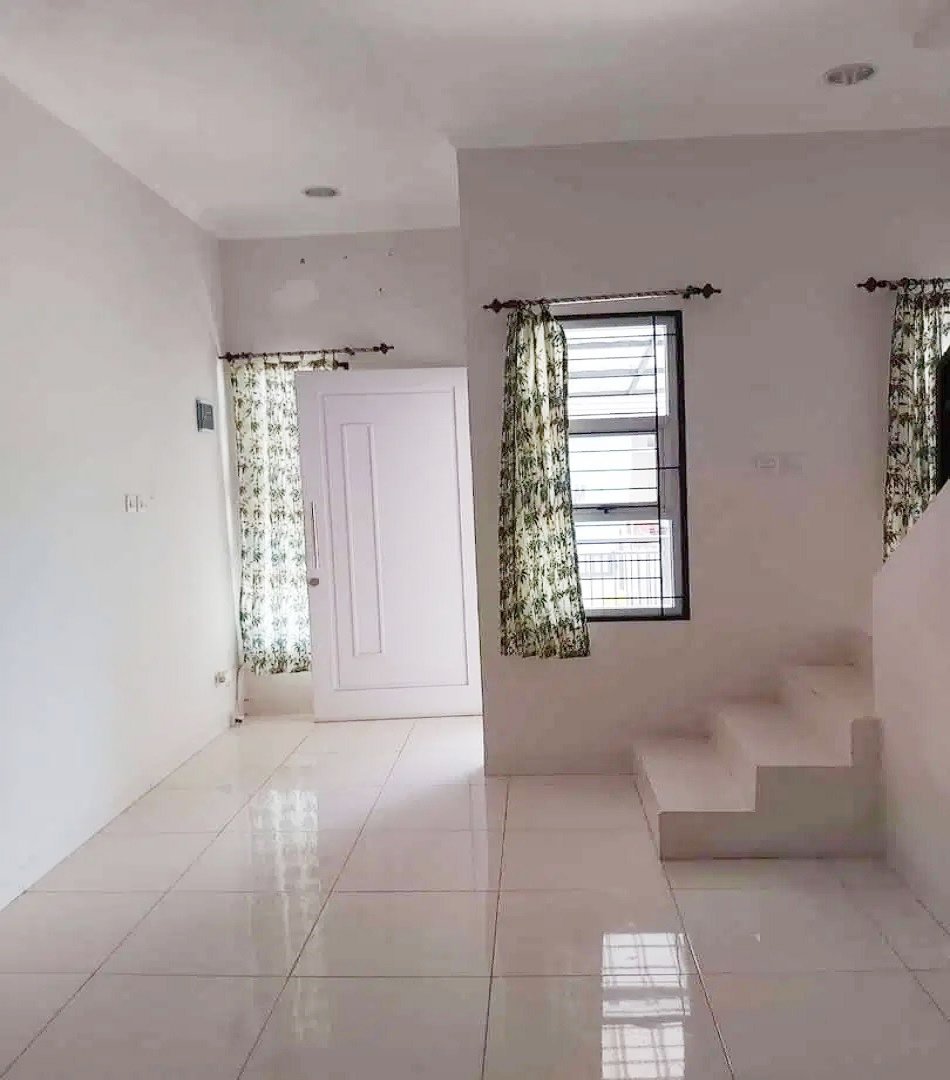 Rumah Dijual Murah 2 Lantai Lokasi Strategis di Citra Raya Cikupa Tangerang - 3