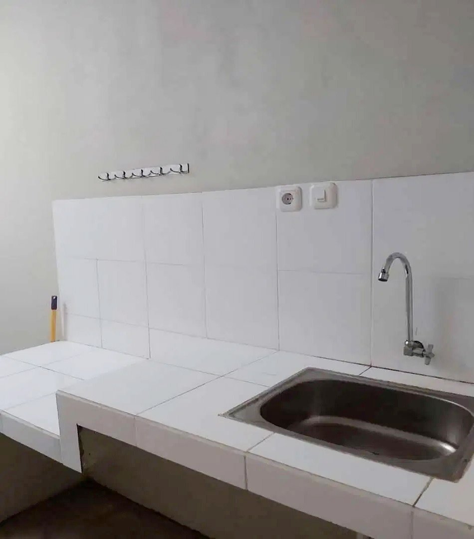 Rumah Dijual Murah 2 Lantai Lokasi Strategis di Citra Raya Cikupa Tangerang - 12