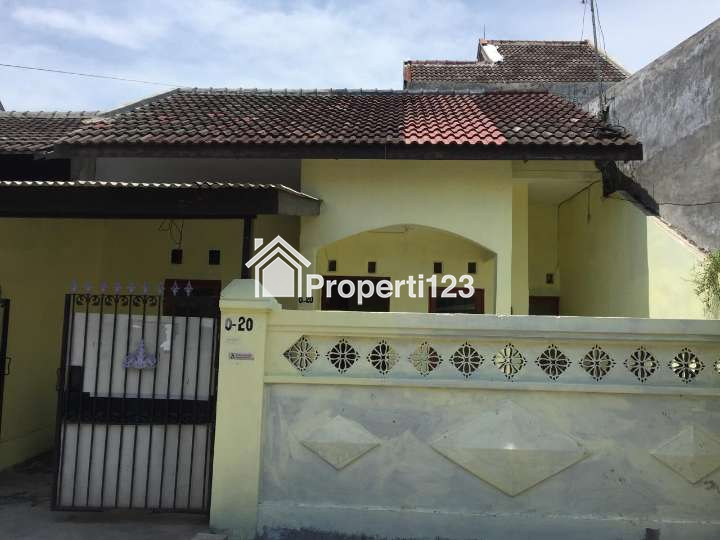 Disewakan rumah tengah kota sidoarjo - 1