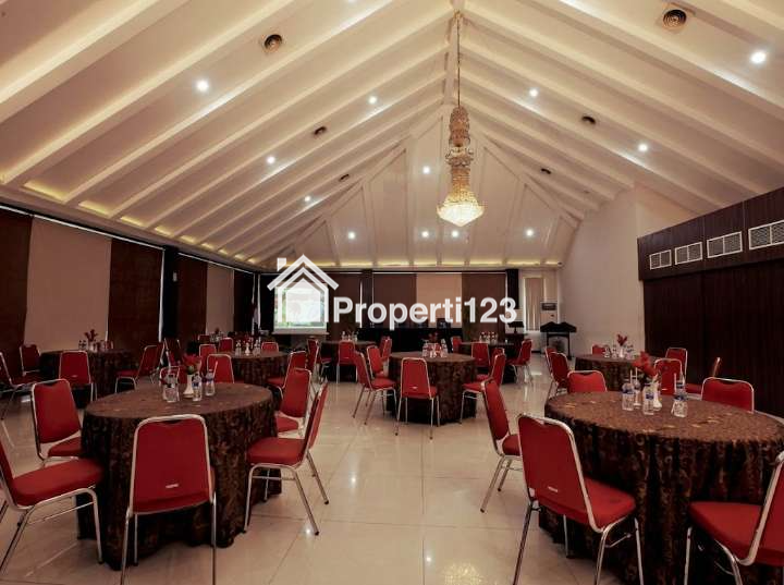 Dijual Hotel Bintang 3 Aktif Murah di Lembang Bandung - Hotel Takashimaya (35M All In) - 9