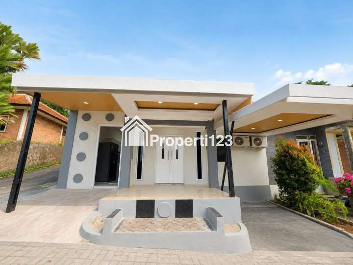 Rumah Baru Renovasi Fully Furnished Setu Tangerang Selatan - 1
