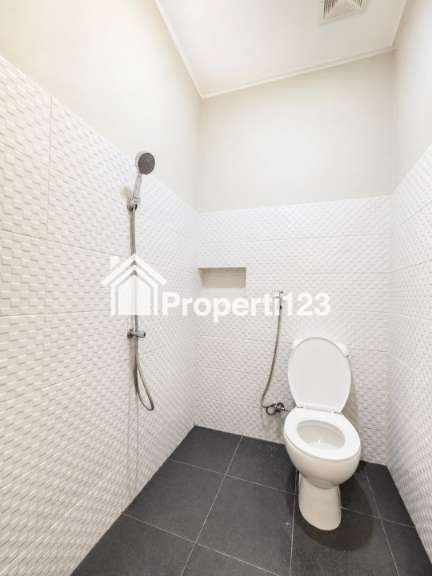 Rumah Baru Renovasi Fully Furnished Setu Tangerang Selatan - 14