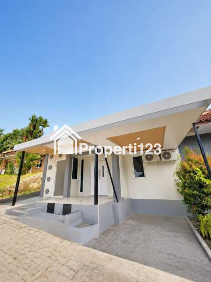 Rumah Baru Renovasi Fully Furnished Setu Tangerang Selatan - 2