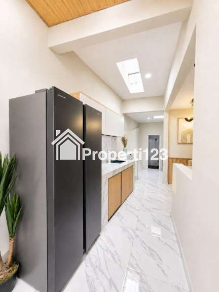 Rumah Baru Renovasi Fully Furnished Setu Tangerang Selatan - 8