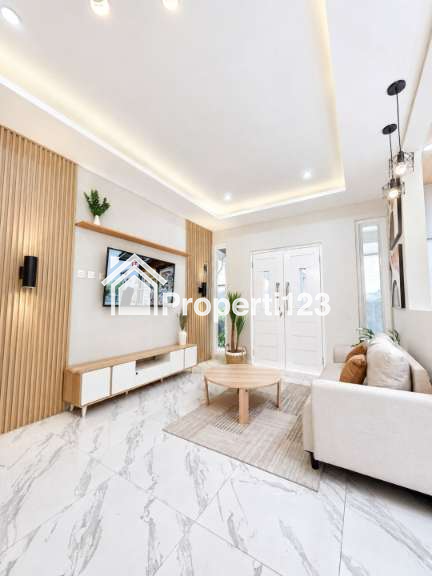 Rumah Baru Renovasi Fully Furnished Setu Tangerang Selatan - 4