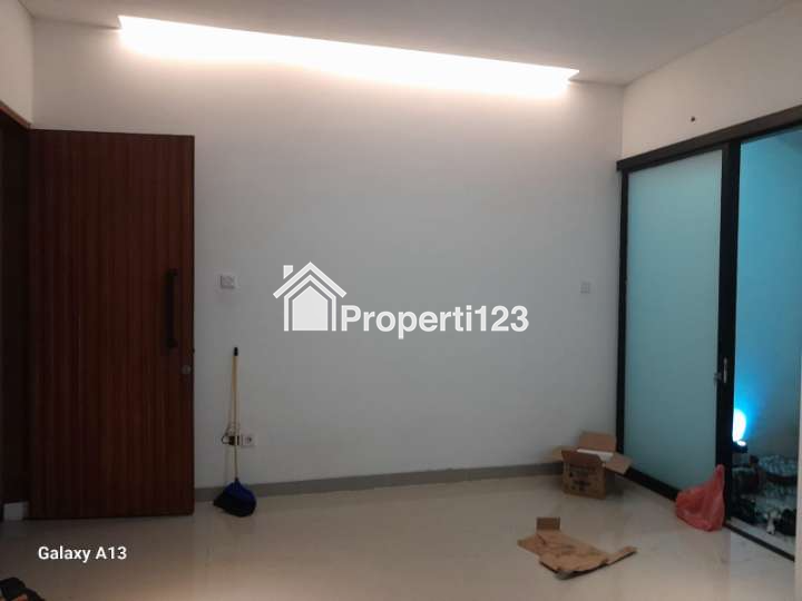 Dijual Rumah Lokasi Strategis Minimalis Modern Balboa Estate - 8