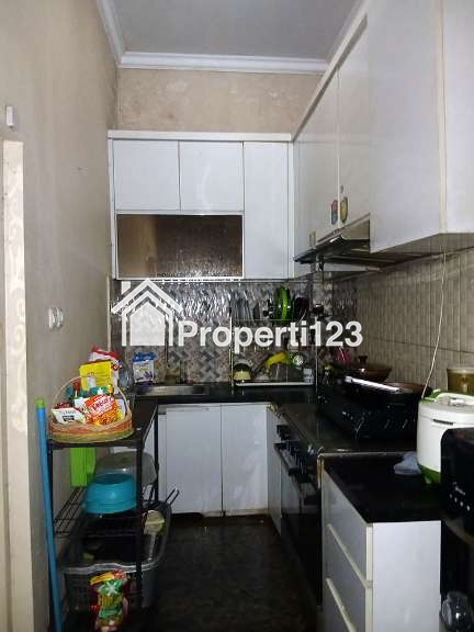 Rumah Modern Tropis 3 Kamar Tidur 2 Kamar Mandi Carport Kualitas Bangunan Premium Dekat Gerbang Tol Setu di Perumahan Setu Indah Jakarta Timur - 6