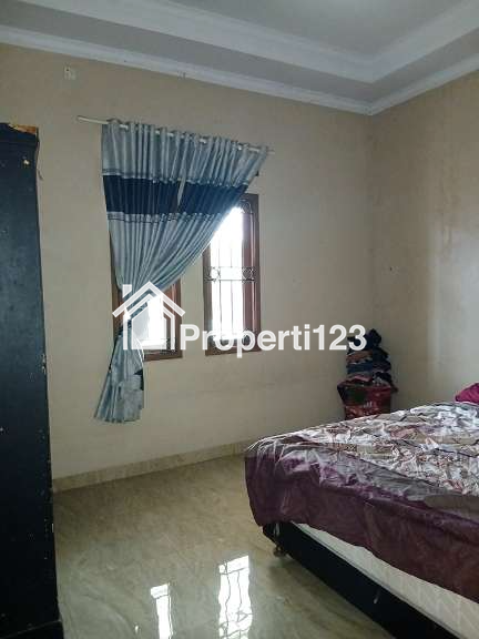 Rumah Modern Tropis 3 Kamar Tidur 2 Kamar Mandi Carport Kualitas Bangunan Premium Dekat Gerbang Tol Setu di Perumahan Setu Indah Jakarta Timur - 8
