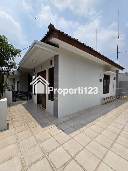 Rumah second dalam komplek akses lebar di Duren Sawit Jaktim - 12