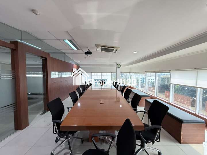 Gedung Kantor Fully Furnished Warung Buncit Pancoran Jakarta Selatan - 9