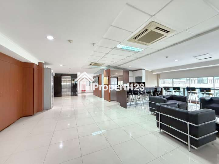 Gedung Kantor Fully Furnished Warung Buncit Pancoran Jakarta Selatan - 4