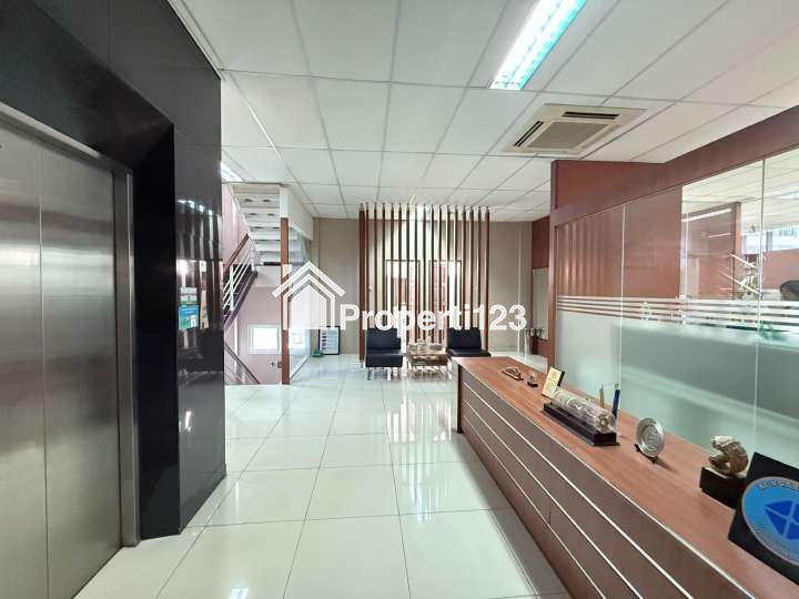 Gedung Kantor Fully Furnished Warung Buncit Pancoran Jakarta Selatan - 5
