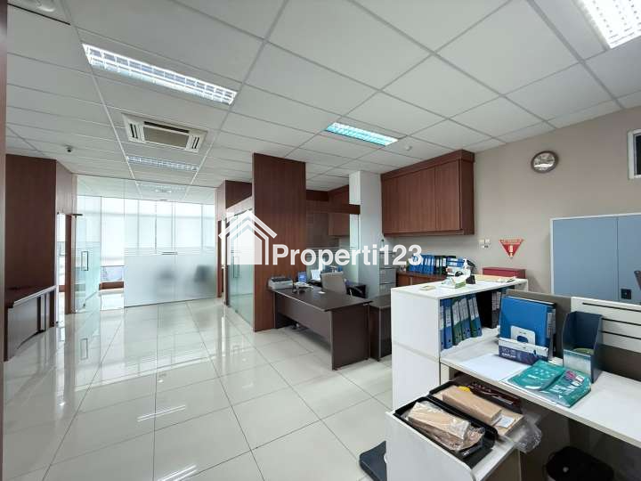 Gedung Kantor Fully Furnished Warung Buncit Pancoran Jakarta Selatan - 7