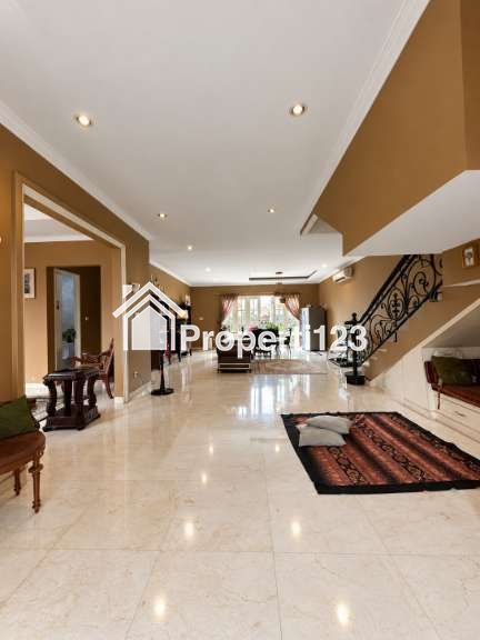 Dijual Rumah Kembar Untuk Keluarga Besar di Cempaka Putih Jakarta Pusat - 4