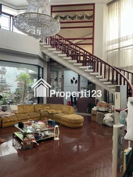 Rumah Mewah Full Marmer Dharmahusada Indah Dekat Galaxy Mall - 5