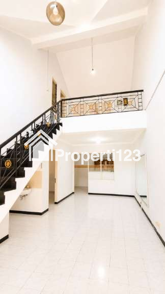 Rumah Murah Di Pakuwon City Surabaya Timur - 9