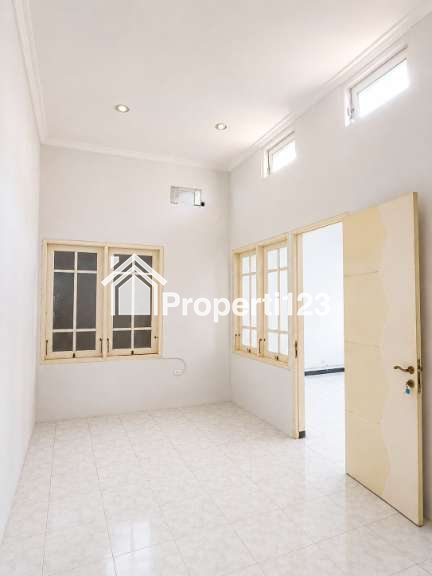 Rumah Murah Di Pakuwon City Surabaya Timur - 3