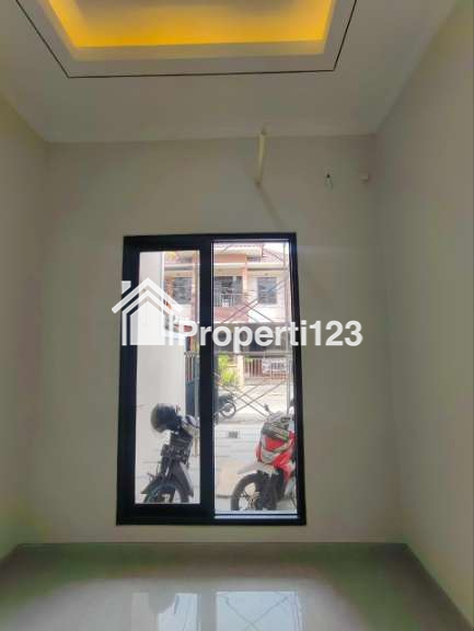 Rumah Modern Baru Gress Di Perumahan Nirwana Eksekutif Rungkut Surabaya Timur - 5