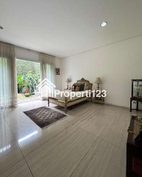 Dijual Rumah di Jl.Tirtayasa, Melawai, Kebayoran baru, Jakarta Selatan - 8