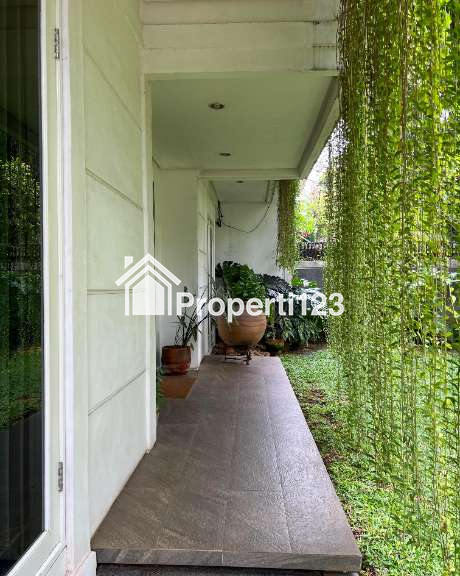 Dijual Rumah di Jl.Tirtayasa, Melawai, Kebayoran baru, Jakarta Selatan - 2