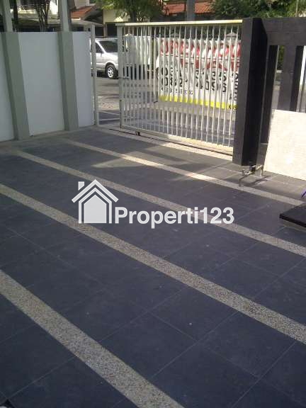 Rumah Modern Baru Gress Lokasi Strategis di Nginden Intan Sukolilo Surabaya - 17