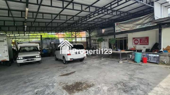 Rumah Usaha Strategis Pusat Kota Surabaya Jl Anjasmoro - 2