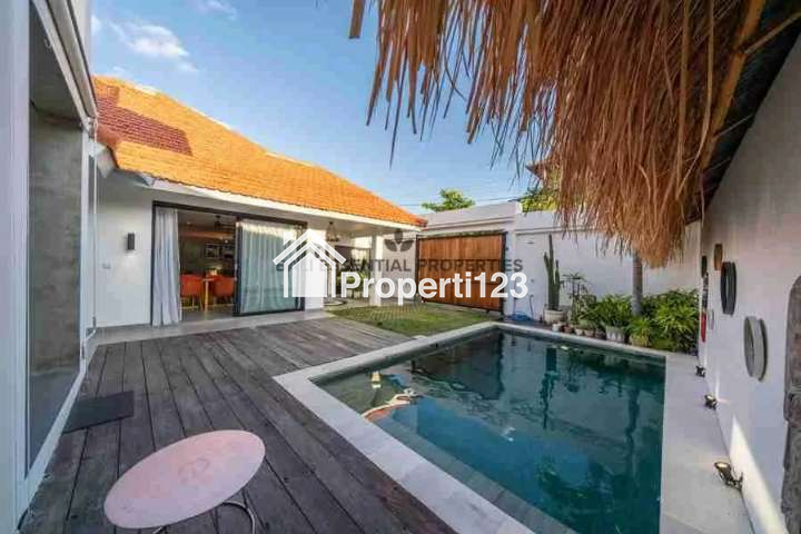 GORGEOUS 3 BEDROOM VILLA FOR LEASEHOLD SALE IN PERERENAN – SR156 - 2
