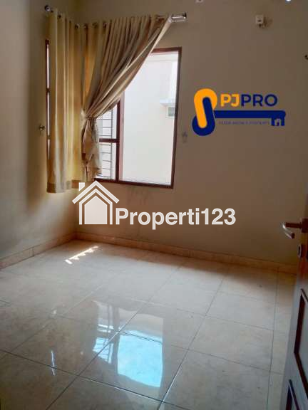 Dijual/Disewakan Rumah Siap Huni di Harapan Indah Cluster Heliconia - 7
