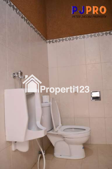 Dijual Cepat Rumah Semi Furnished di Harapan Indah dalam Cluster - 10
