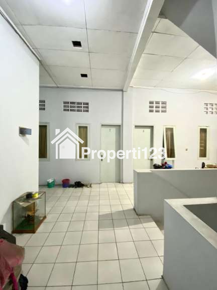 Rumah Kost Strategis Full Okupanasi Duren Sawit Jakarta Timur - 9