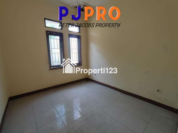 Dijual Rumah Siap Huni di Harapan Indah Cluster Aralia Bekasi - 5