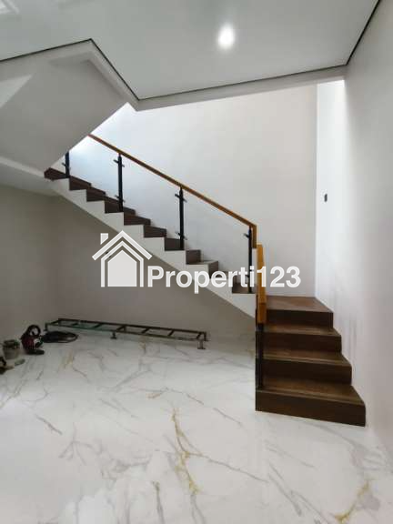 Di jual rumah di sumber solo - 8