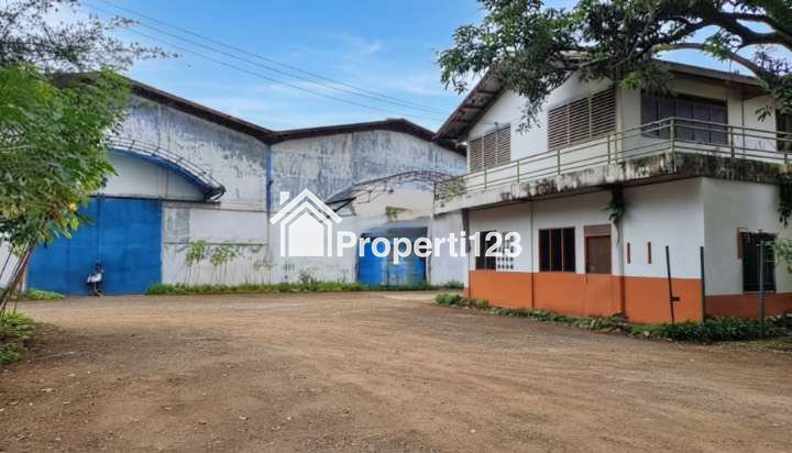 Dijual Cepat Gudang Ex Pabrik Strategis Cikaret Cibinong Bogor - 4