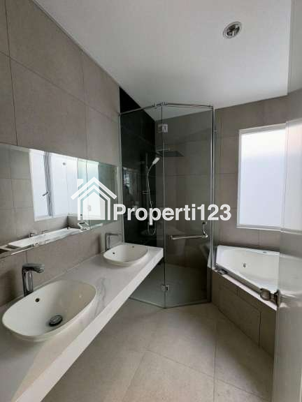 Dijual Rumah di Pasadena Grand Residence, Gading Serpong - 4
