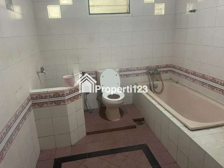 Rumah Murah Hitung Tanah di Gayungsari Surabaya Selatan - 4